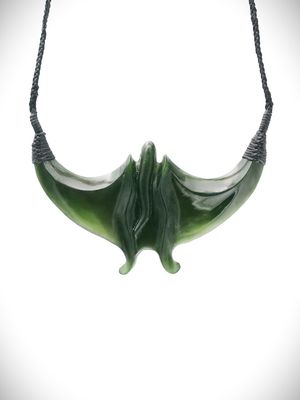 Moko Pounamu Te Whai Rahi (Manta Ray) NZ Genuine Kawakawa Greenstone - Waihirere
