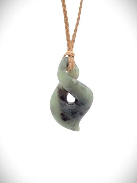Moko Pounamu Single Pikorua (Twist) NZ Genuine Hapopo Greenstone - Whata