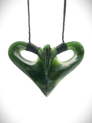 Moko Pounamu Te Whai Rahi (Manta Ray) NZ Genuine Kawakawa Greenstone - Arirang
