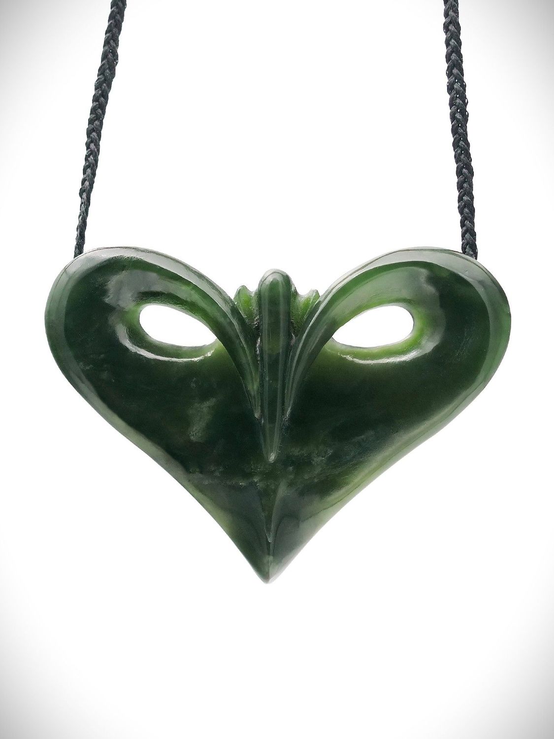 Moko Pounamu Te Whai Rahi (Manta Ray) NZ Genuine Kawakawa Greenstone - Oteha Moko Pounamu Te Whai Rahi (Manta Ray) NZ Genuine Kawakawa Greenstone - Oteha