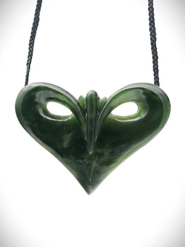 Moko Pounamu Te Whai Rahi (Manta Ray) NZ Genuine Kawakawa Greenstone - Oteha