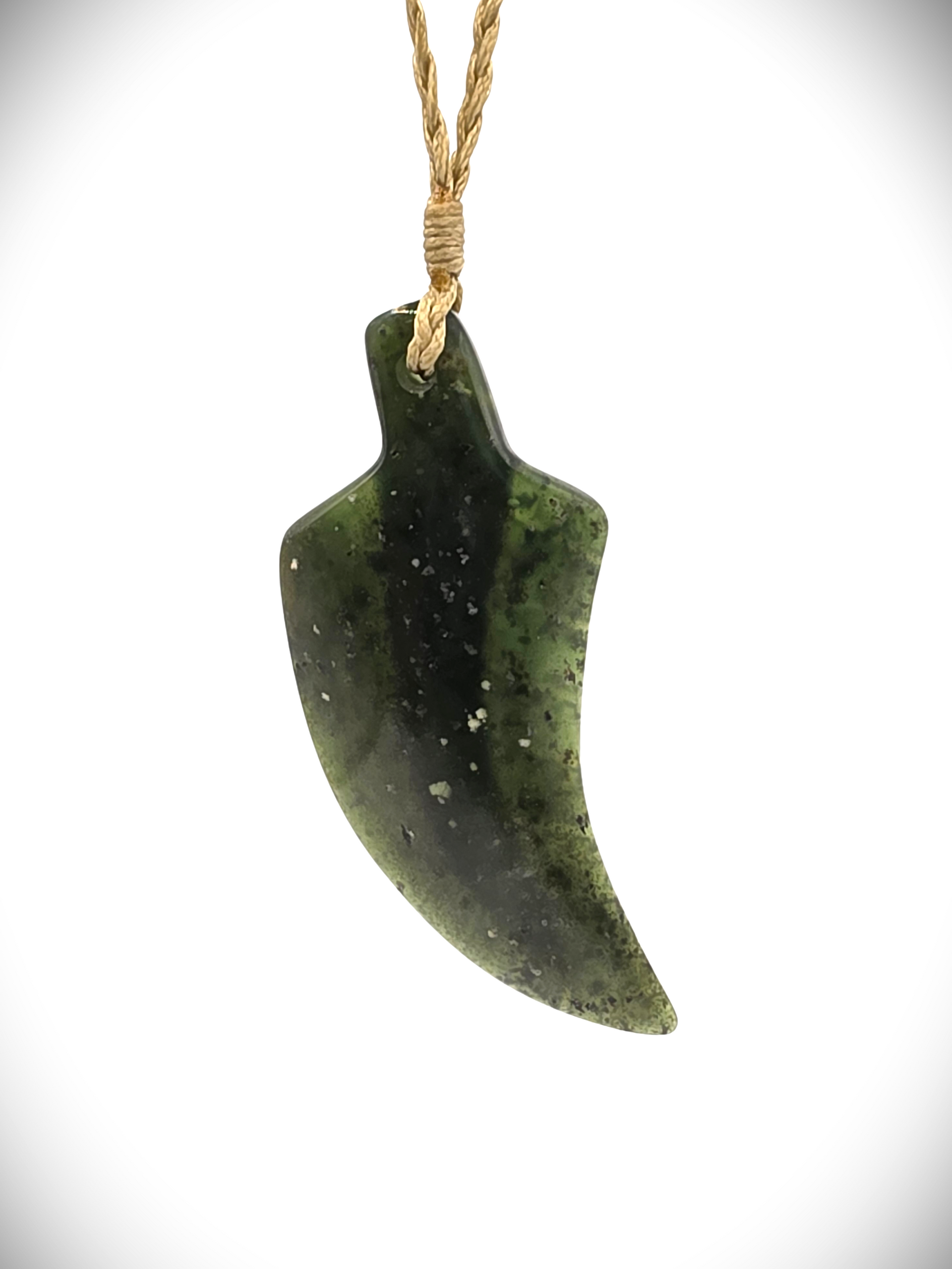 Moko Pounamu Fern Leaf Genuine NZ Kawakawa Greenstone - Kakariki