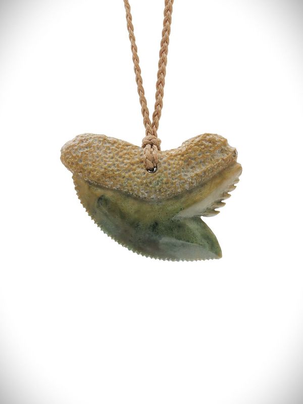 Moko Pounamu Mako Mau (Shark Tooth) Genuine NZ Marsden Flower Greenstone - Tinopai