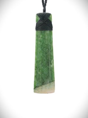 Moko Pounamu Toki Genuine NZ Kahotea Flower Greenstone - Whangarei