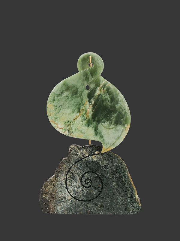Moko Pounamu Pikorua (Twist) Sculpture NZ Genuine Inanga Flower & Kawakawa Greenstone - Mahurangi