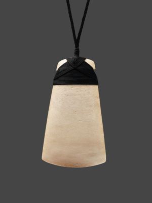 Moko Pounamu Toki Genuine Whale Bone Carving - Wairoto Moko Pounamu Toki Genuine Whale Bone Carving - Wairoto