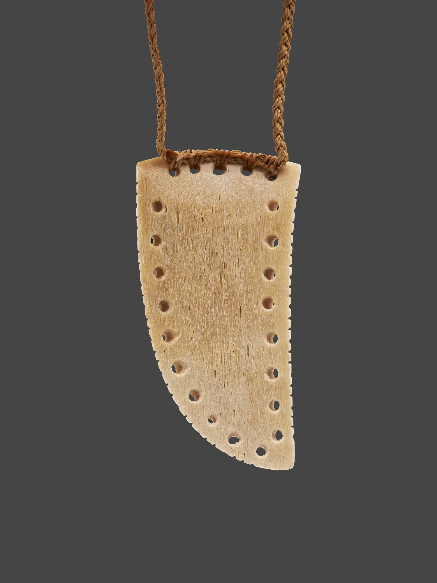 Moko Pounamu,  Rei Niho Whale Bone Carving -Uawa