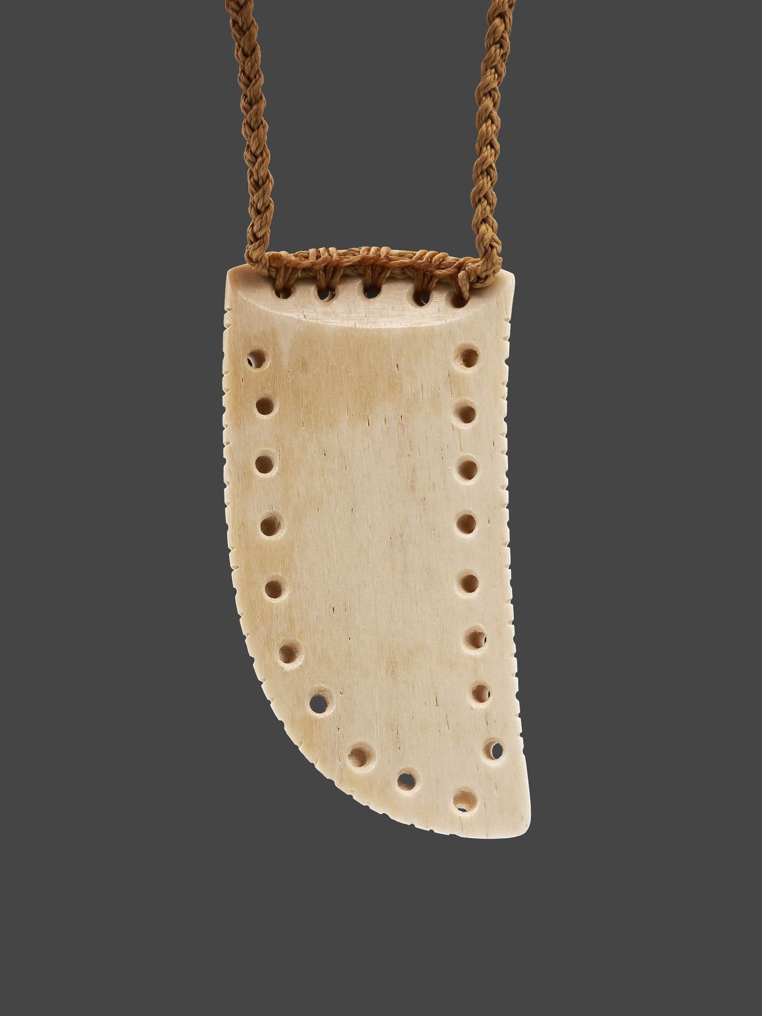 Moko Pounamu,  Rei Niho Whale Bone Carving - Urenui