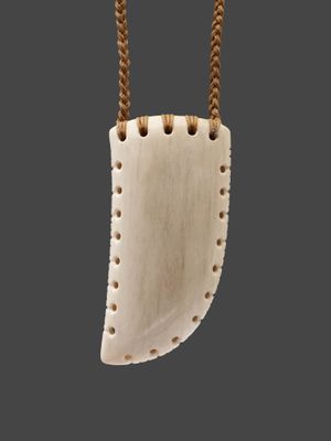 Moko Pounamu,  Rei Niho Whale Bone Carving - Urenui