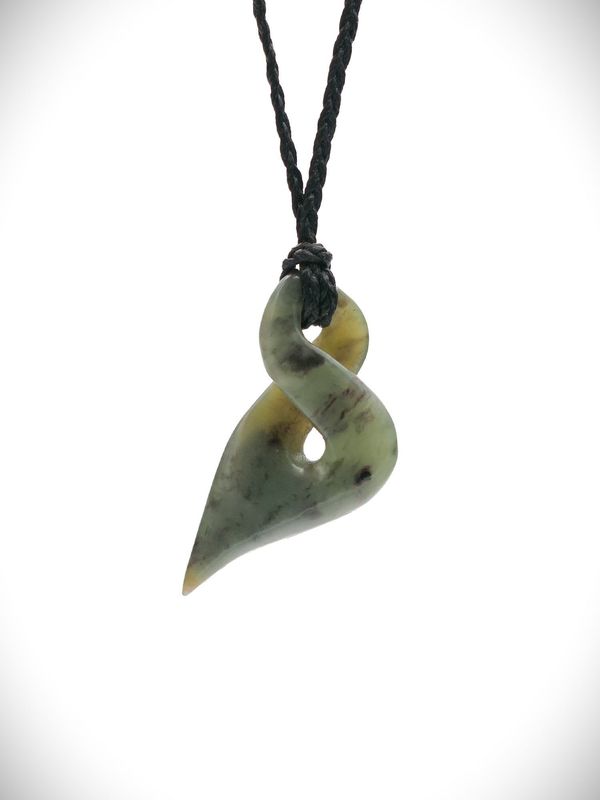 Moko Pounamu Single Pikorua (Twist) NZ Genuine Hapopo Greenstone - Mahoe