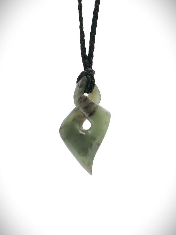 Moko Pounamu Single Pikorua (Twist) NZ Genuine Hapopo Greenstone - Awatuna