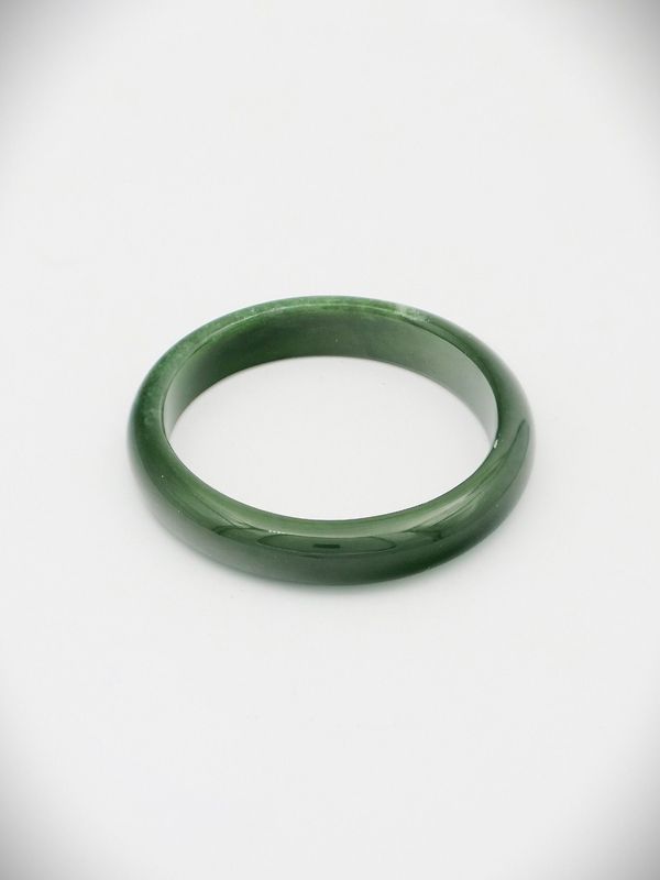 Moko Pounamu Solid Bangle NZ Genuine Kahurangi Greenstone - Wharehine  54mm