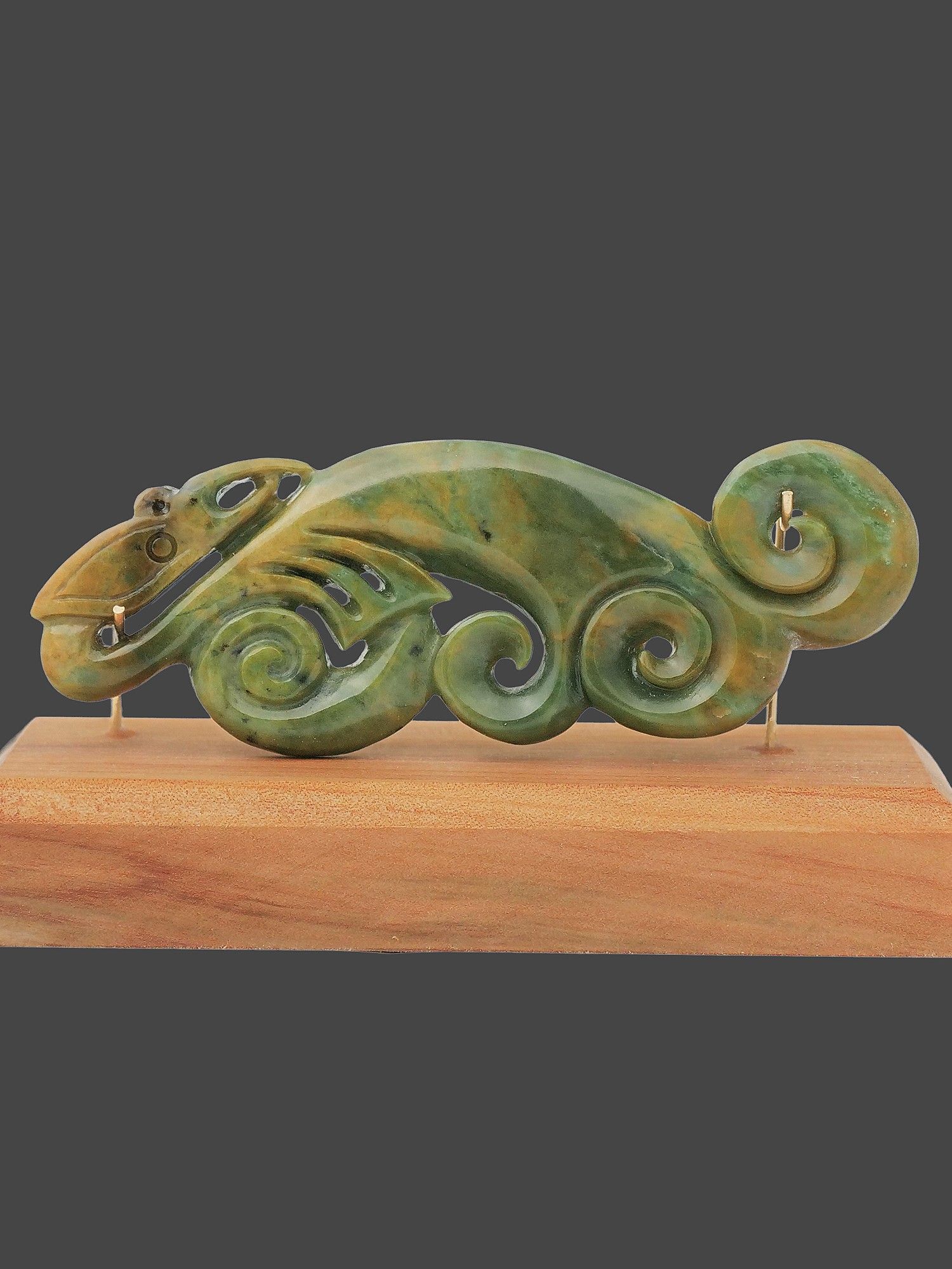 Moko Pounamu Manaia NZ Genuine Raukaraka Greenstone - Kekerengu