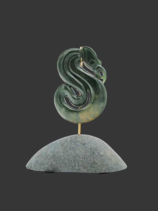 Moko Pounamu Manaia NZ Genuine Kawakawa Flower Greenstone & Greywacke - Tangiteroria