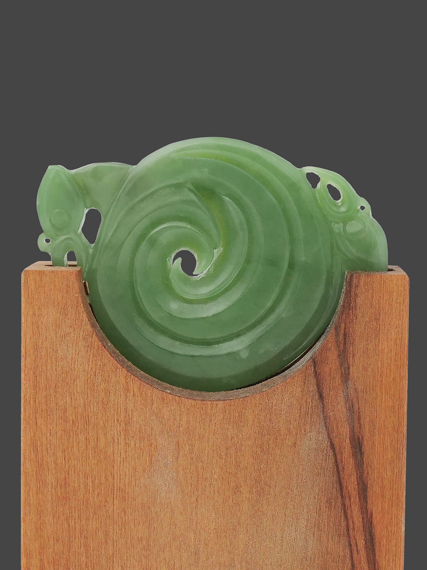 Moko Pounamu Manaia NZ Genuine Inanga Greenstone - Whareora