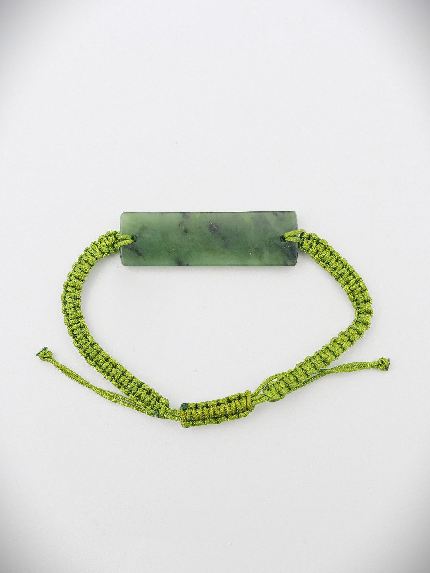 Moko Pounamu NZ Genuine Hapopo Pounamu Bright Green Adjustable Bracelet - Paekākāriki