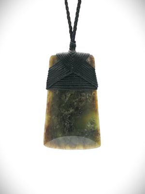 Moko Pounamu Toki NZ Genuine Hapopo Greenstone - Matapouri