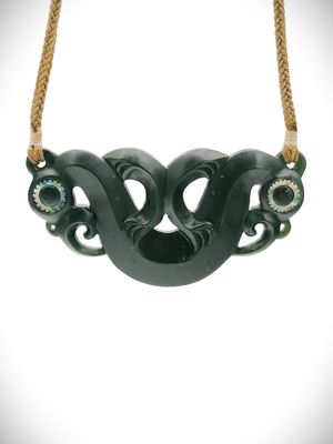 Moko Pounamu Pekapeka Genuine NZ Kawakawa Greenstone - Paritu