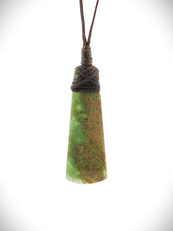 Moko Pounamu Toki Genuine NZ Kahurangi Flower Greenstone - Te Touwai Moko Pounamu Toki Genuine NZ Kahurangi Flower Greenstone - Te Touwai