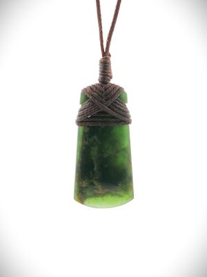 Moko Pounamu Toki Genuine NZ Kawakawa Flower Greenstone - Rangikapiti Moko Pounamu Toki Genuine NZ Kawakawa Flower Greenstone - Rangikapiti