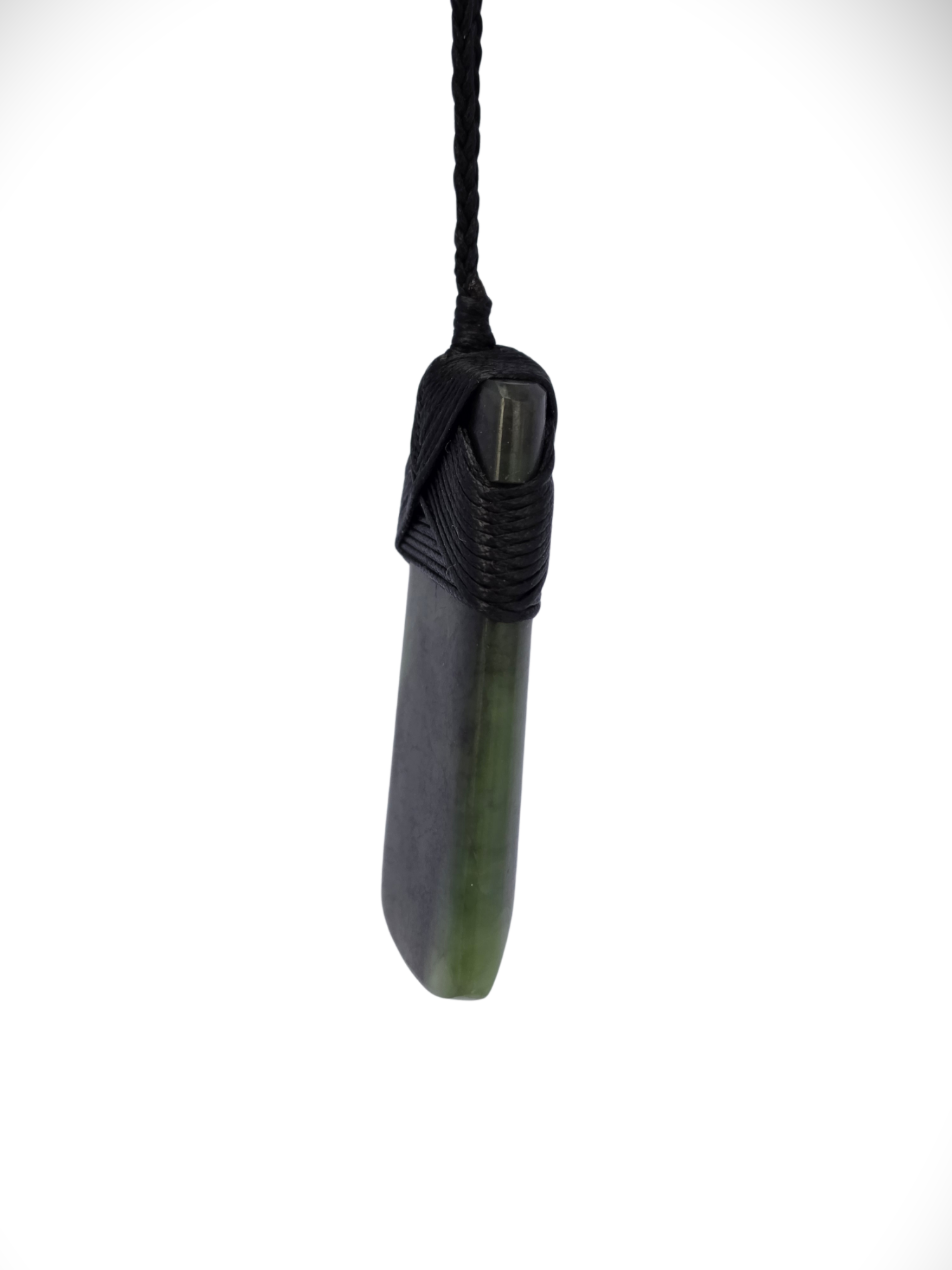 Moko Pounamu Toki NZ Genuine Hapopo Greenstone - Mangorei