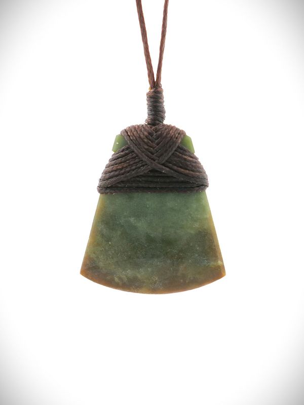 Moko Pounamu Toki Genuine NZ Raukaraka Greenstone - Komiti Moko Pounamu Toki Genuine NZ Raukaraka Greenstone - Komiti