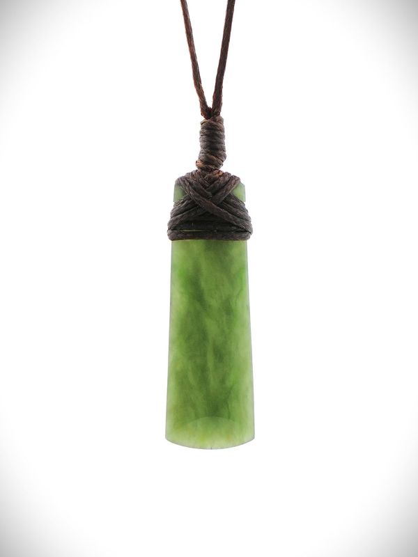 Moko Pounamu Toki Genuine NZ Kawakawa Greenstone - Karepori Moko Pounamu Toki Genuine NZ Kawakawa Greenstone - Karepori