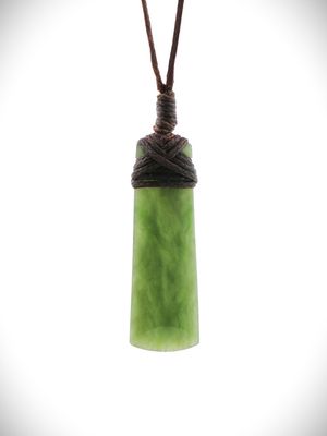 Moko Pounamu Toki Genuine NZ Kawakawa Greenstone - Karepori Moko Pounamu Toki Genuine NZ Kawakawa Greenstone - Karepori