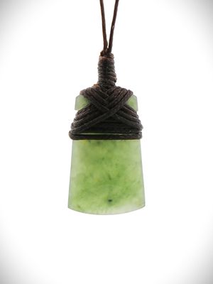 Moko Pounamu Toki Genuine NZ Kahurangi Greenstone - Kaingaroa Moko Pounamu Toki Genuine NZ Kahurangi Greenstone - Kaingaroa
