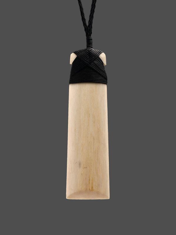 Moko Pounamu Toki Genuine Whale Bone Carving - Houhora Moko Pounamu Toki Genuine Whale Bone Carving - Houhora