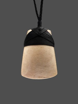 Moko Pounamu,  Toki Genuine Whale Bone Carving - Rarawa