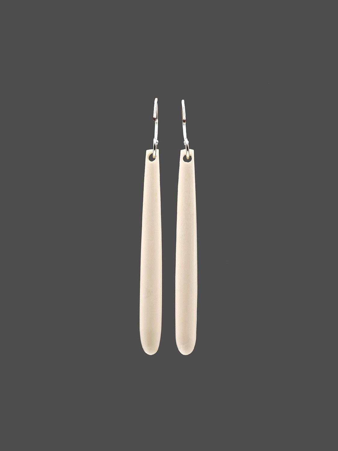 Moko Pounamu Bone & Sterling Silver Earrings - Pairatahi Moko Pounamu Bone & Sterling Silver Earrings - Pairatahi