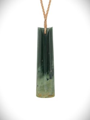 Moko Pounamu Toki Genuine NZ Kawakawa Flower Greenstone - Rangikapiti
