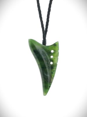Moko Pounamu Rei Niho Genuine NZ Kawakawa Greenstone - Waiatarua