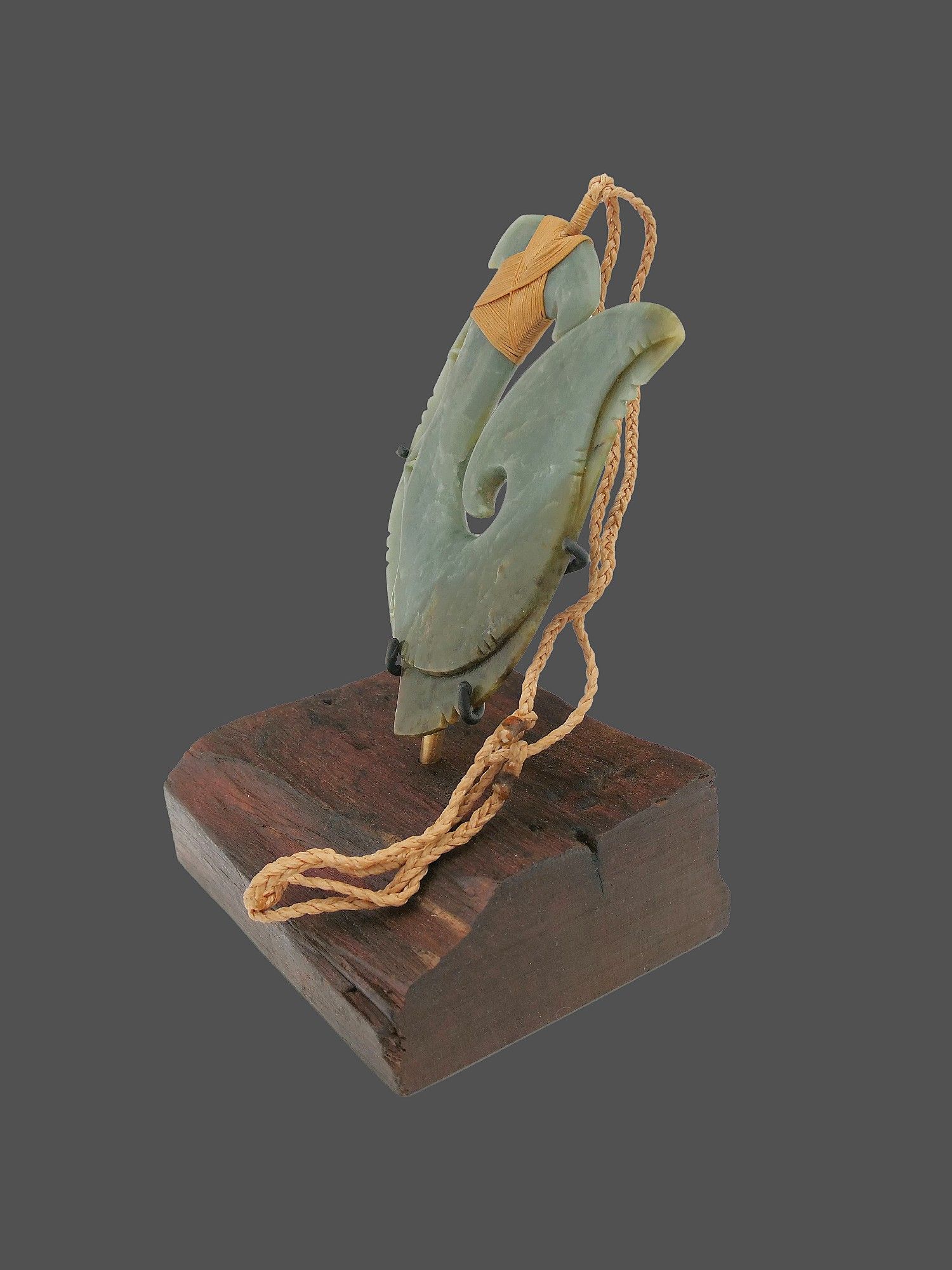 Moko Pounamu Hei Matau (Fishhook) Sculpture NZ Genuine Inanga Greenstone - Tumunui