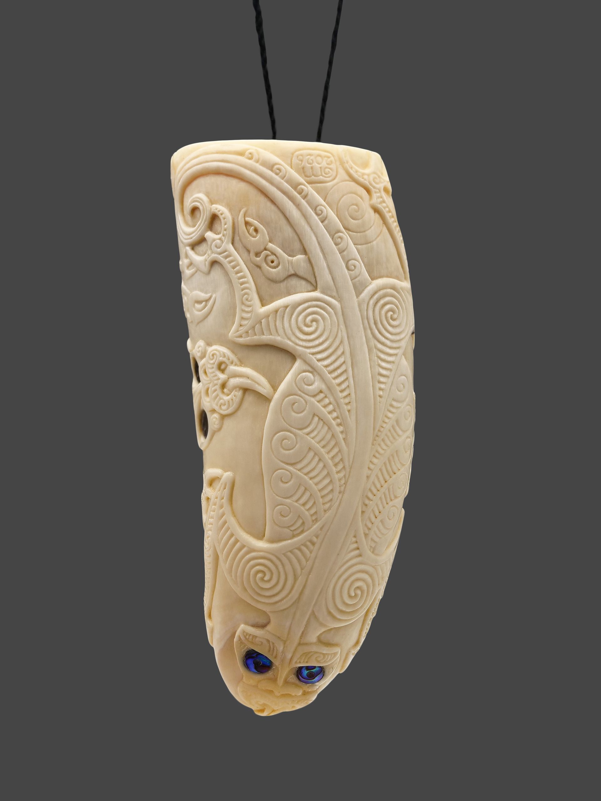 Moko Pounamu Taniwha Whale Tooth Rei Puta Genuine Whale Bone - Wairua