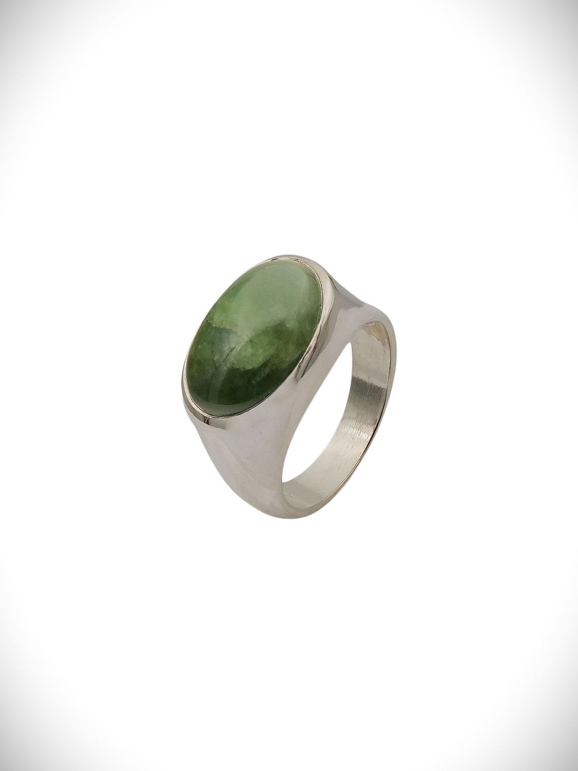 Moko Pounamu NZ Genuine Kawakawa Pounamu & Sterling Silver Ring - Pukekohe Moko Pounamu NZ Genuine Kawakawa Pounamu & Sterling Silver Ring - Pukekohe