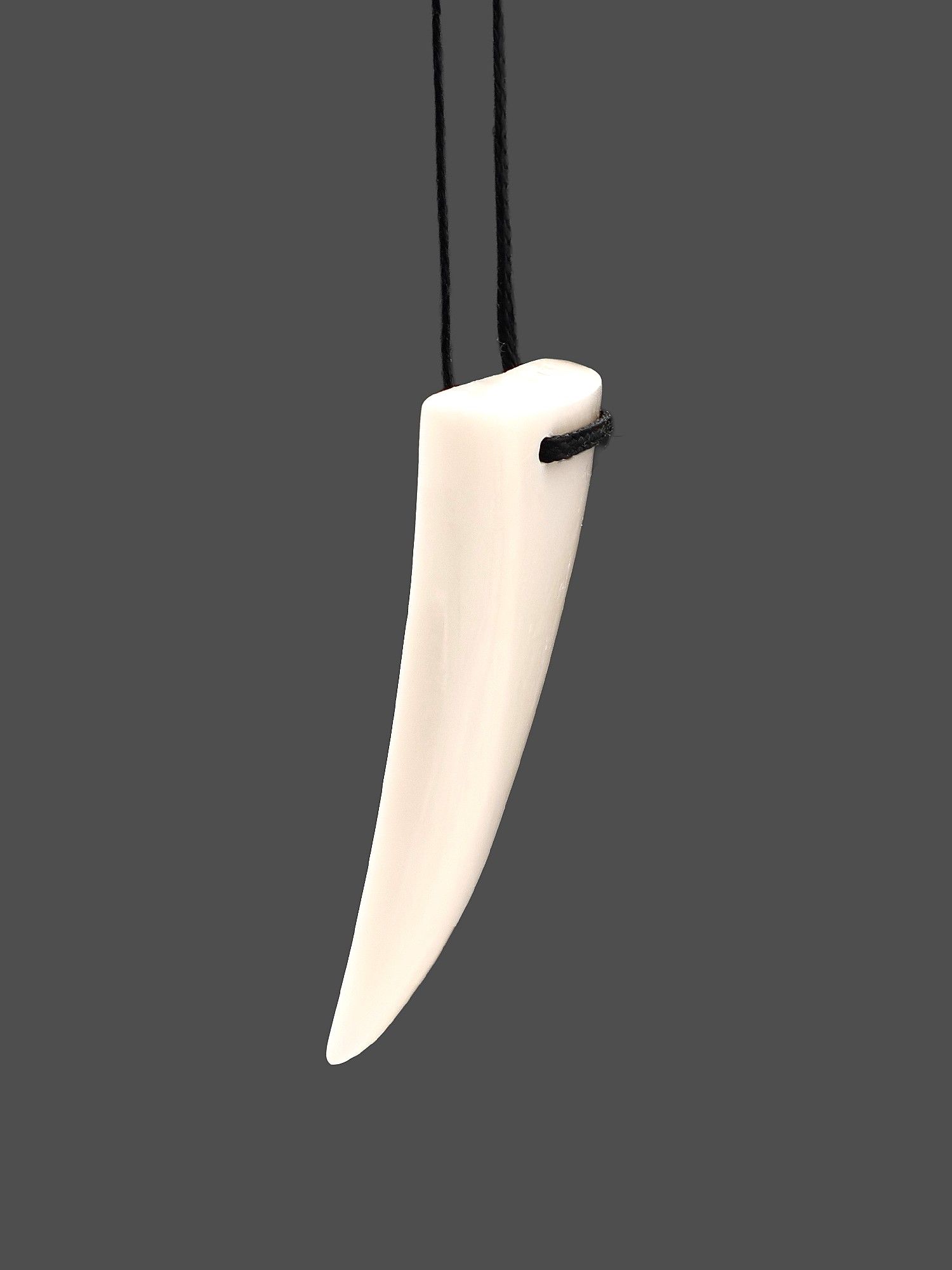 Moko Pounamu Rei Niho Bone Carving - Matira