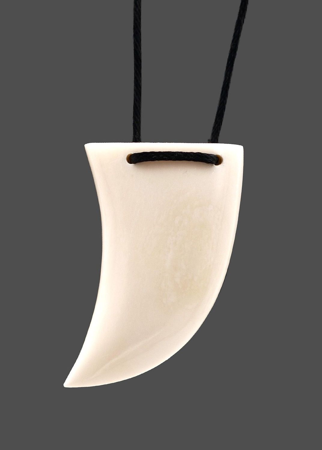 Moko Pounamu Rei Niho Bone Carving - Matira