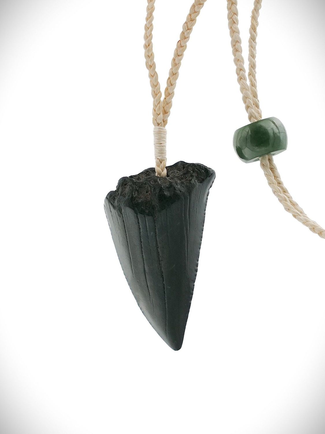 Moko Pounamu Megalodon Fossilised Mako Mau (Shark Tooth) & Genuine NZ Kawakawa Greenstone - Te Henga