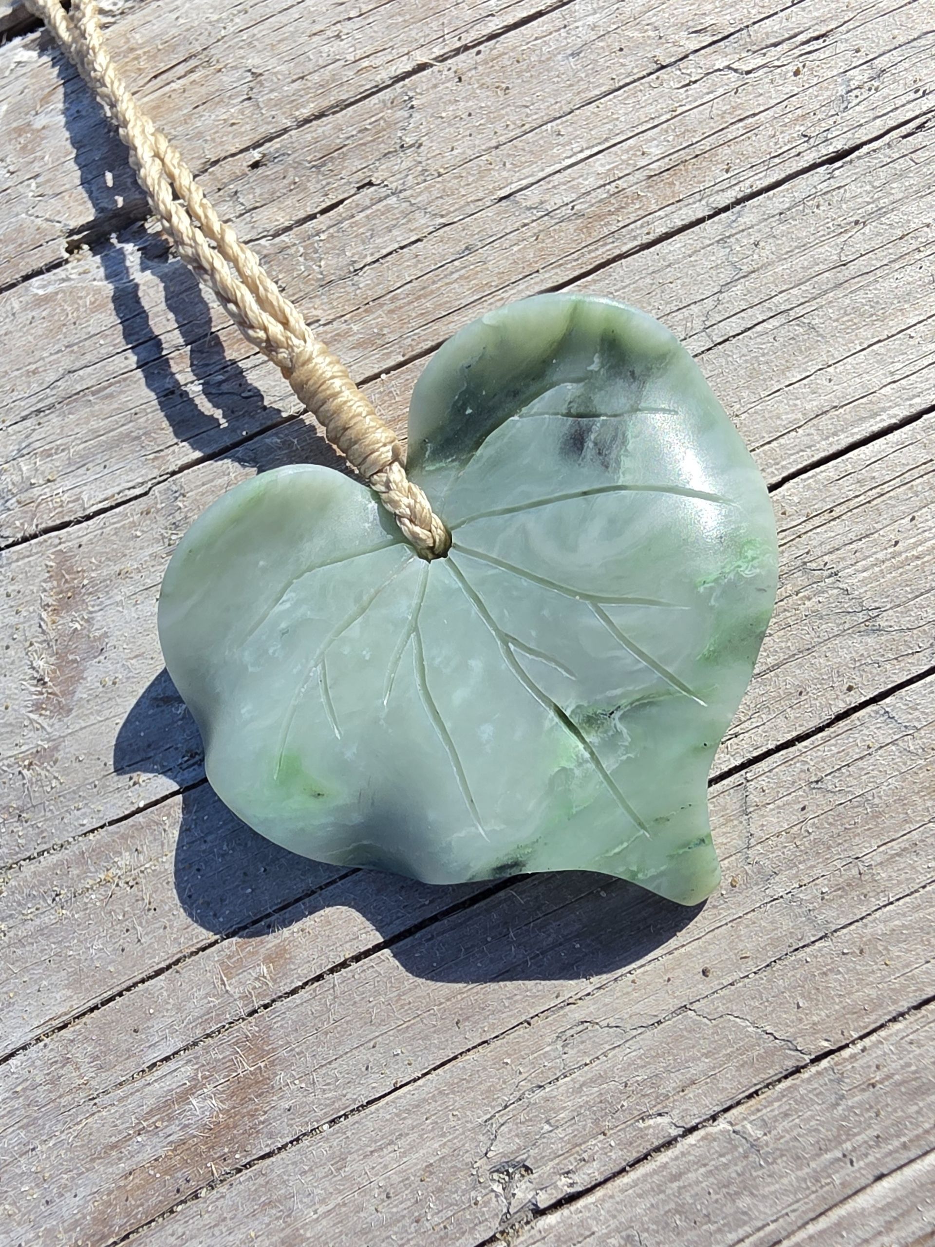 Moko Pounamu Kawakawa Leaf NZ Genuine Inanga Greenstone - Ngahere