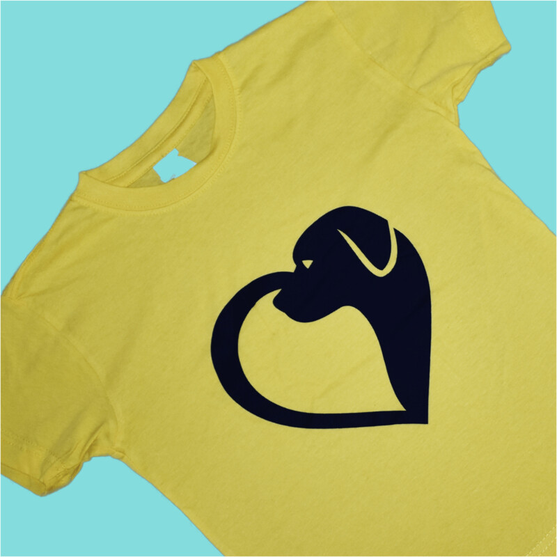 Dog in a Heart (black) - T-Shirt