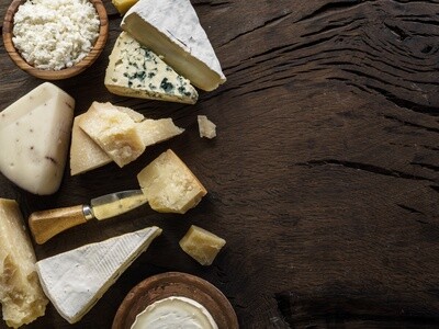 FROMAGES ET SPÉCIALITES LAITIERES