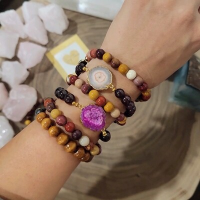 Solar geode quartz  bracelets. Garnet beads with solar geode