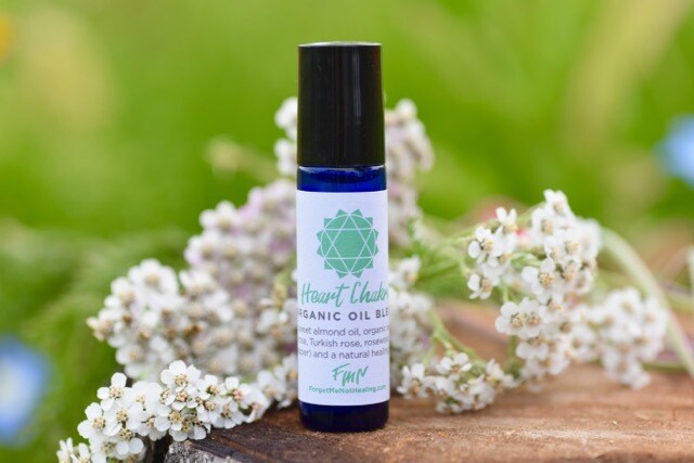 Heart Chakra Organic Oil Blend - Aquamarine Infused Heart Chakra Organic Oil Blend - Aquamarine Infused