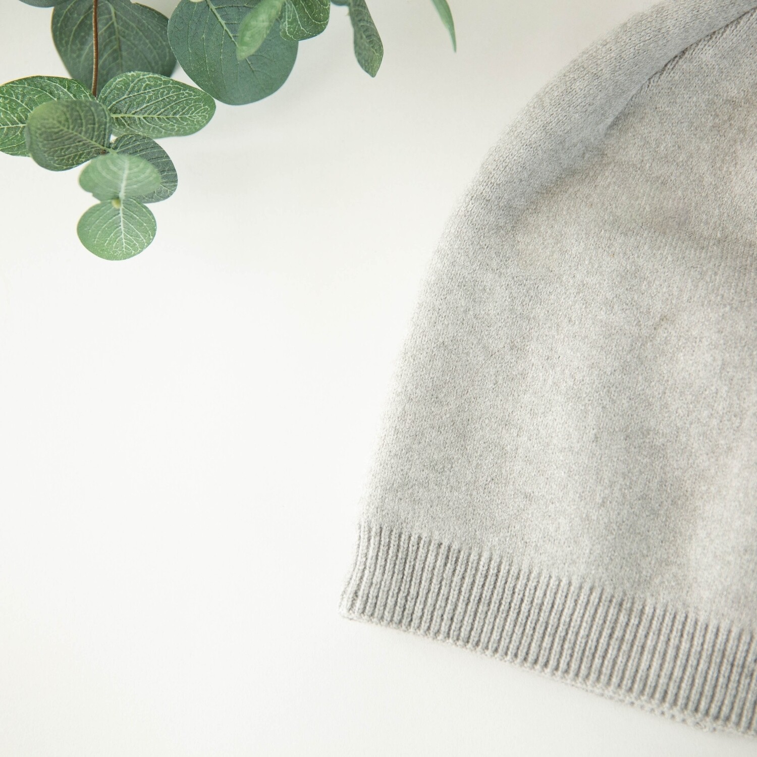 Cashmere Beanie, Color of Beanie: Heather Grey