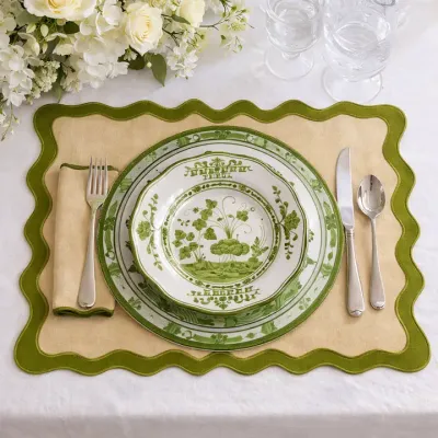 Hampton Trim Placemat and Personalized Napkin Set of 4