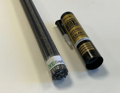 Retrogrip Anti Slip Decking inserts 25 x 1 metre Pack