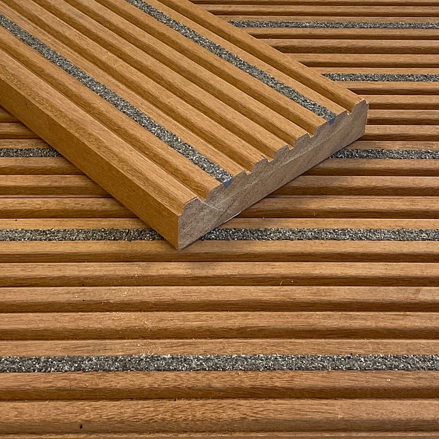 Gripdeck Balau Hardwood Decking 21mm Gripdeck Balau Hardwood Decking 21mm