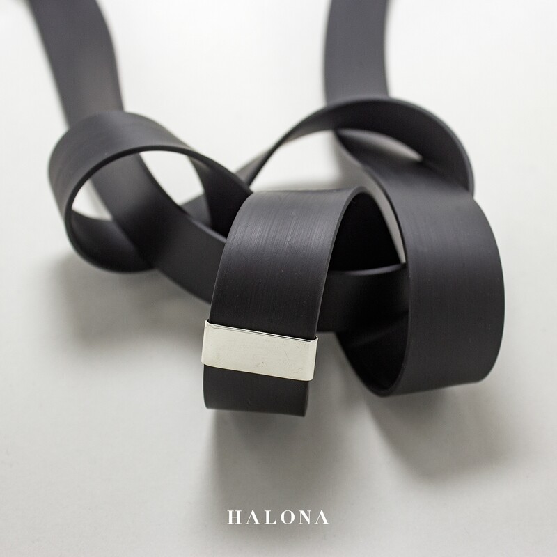 Modern necklace made of caoutchouc and silver